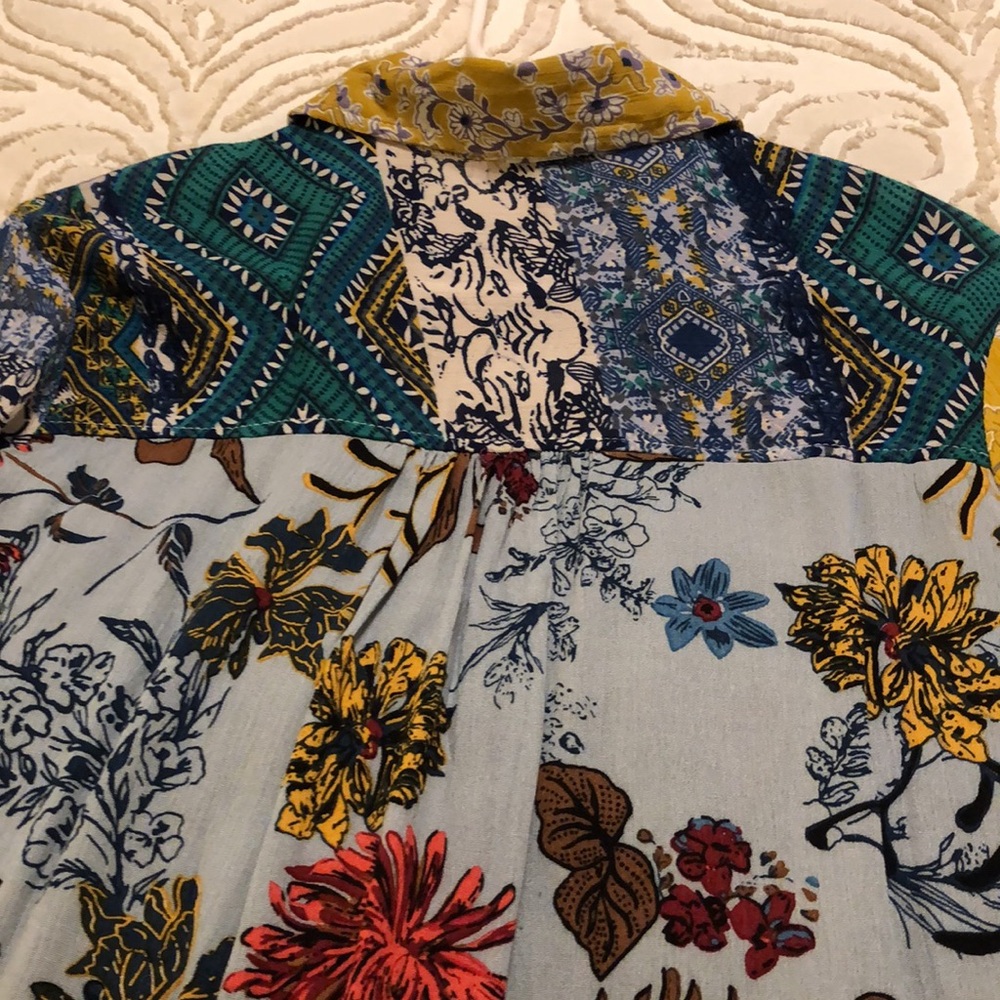 Ladies patchwork flowing rayon blouse - Picture 7 of 7